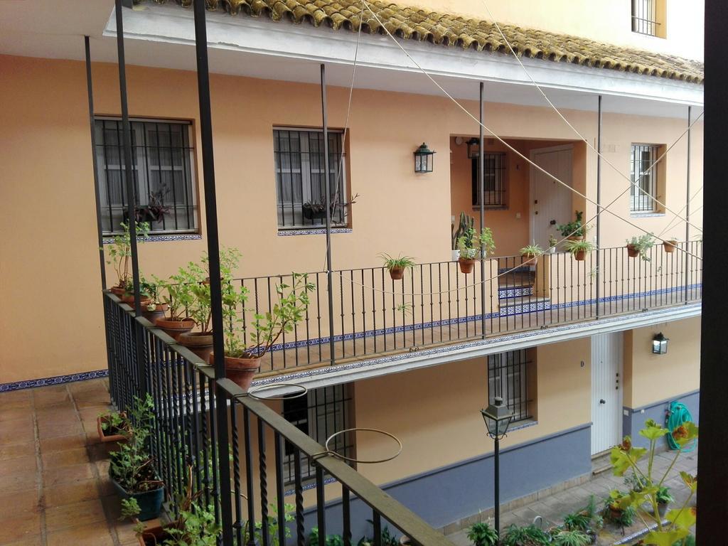 Apartamento Duplex En Corral De Vecinos San Bernardo Sevilla Exterior foto